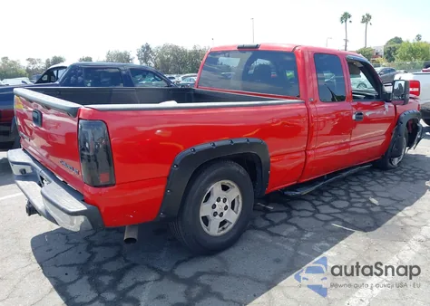 2004 Chevrolet Silverado 1500 Ls из США, поврежденный, VIN 2GCEC19T441405336